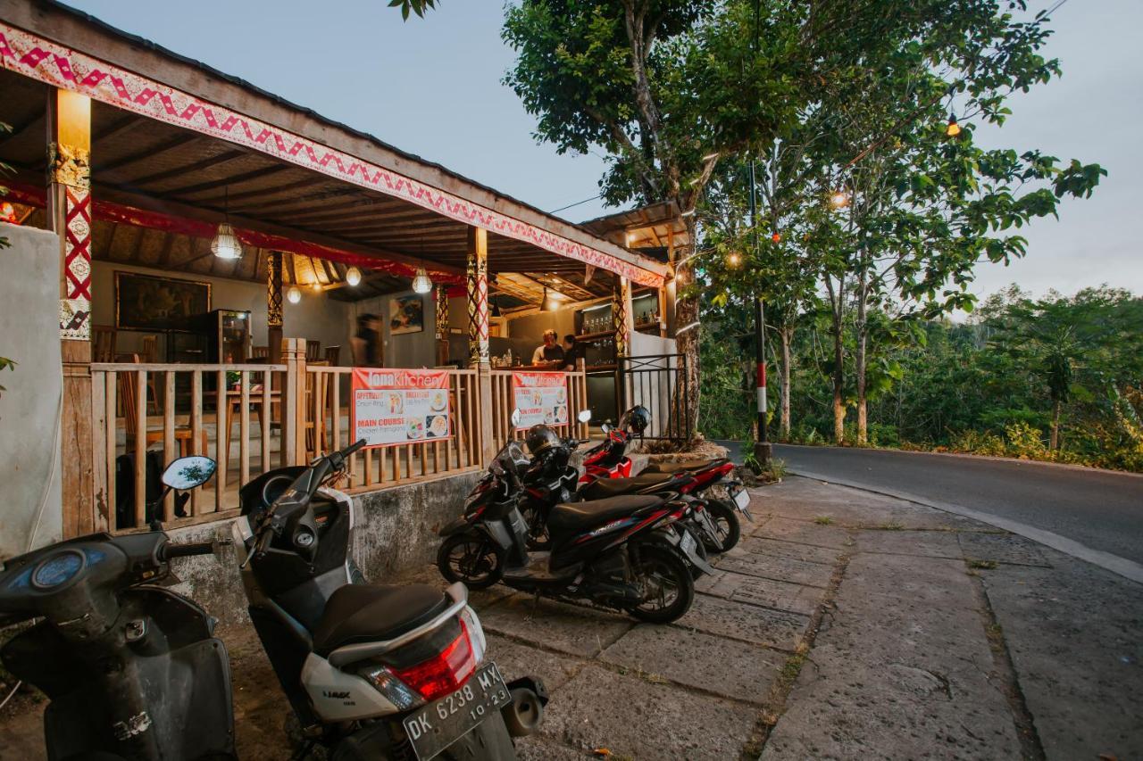 Jona Bungalow Hotel Toyapakeh Exterior photo